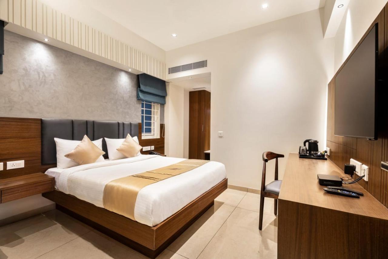 Narthaki Boutique Hotel Bangalore Esterno foto